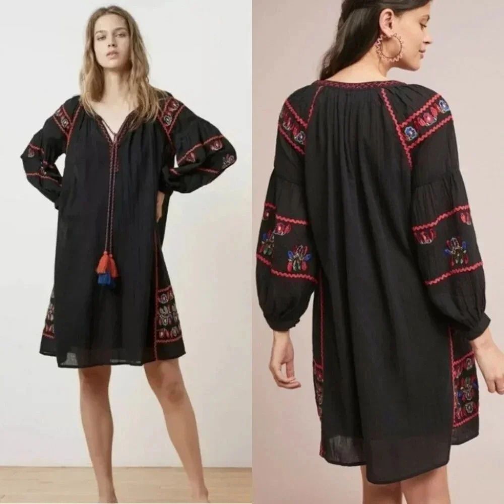 Anthropologie Velvet by Graham & Spence Loane Embroidered Peasant Size XS